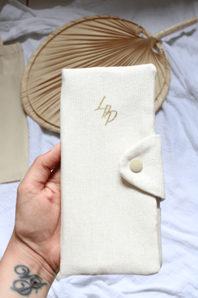 Pochette à bijoux artisanale - grande avec compartiments 