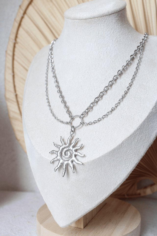 Collier Mira 