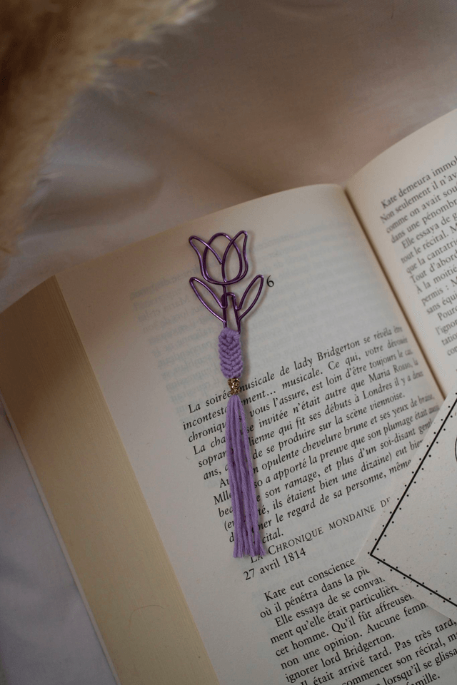 Marque-page en macramé fleur