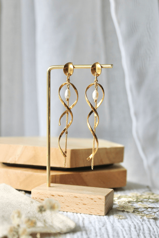 Boucles d’oreilles Tourbillon céleste - perle